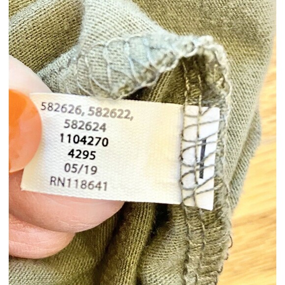 Lane Bryant Women’s‎ Shirt 22/24 Olive Cold Shoulder Sleeve Gold Accent Print - Picture 9 of 9